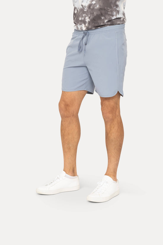 Wave Accent Essential Active Shorts