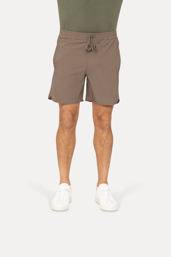 Wave Accent Essential Active Shorts